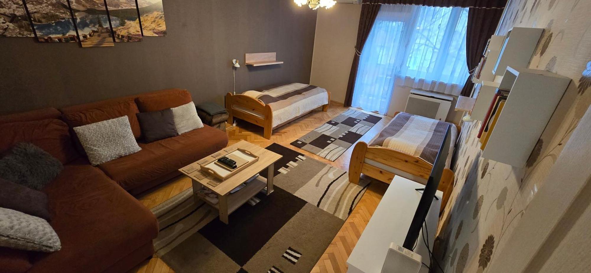 Habos Isler Apartman 16 Szolnok Buitenkant foto